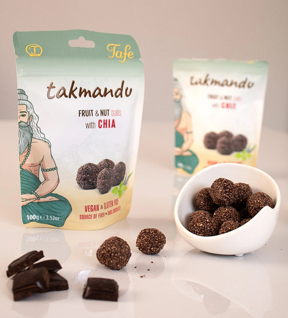 Hasselnötter doppade i mörk choklad